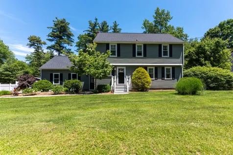 3 Heritage Drive Merrimack NH 03054