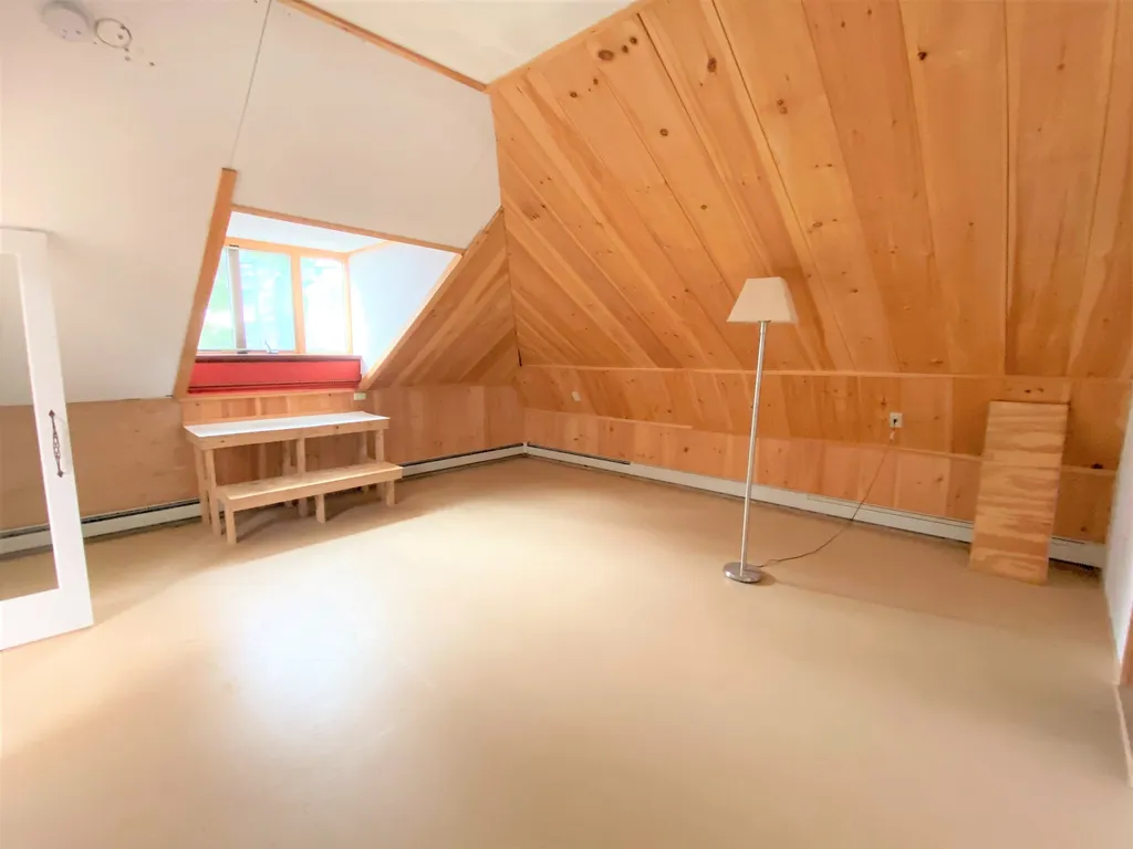 16 Balhart Ridge Road Hartland VT 05048