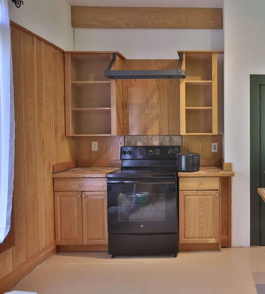 16 Balhart Ridge Road Hartland VT 05048