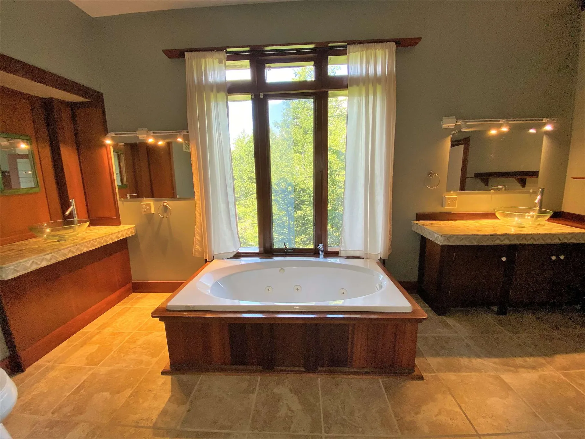 16 Balhart Ridge Road Hartland VT 05048