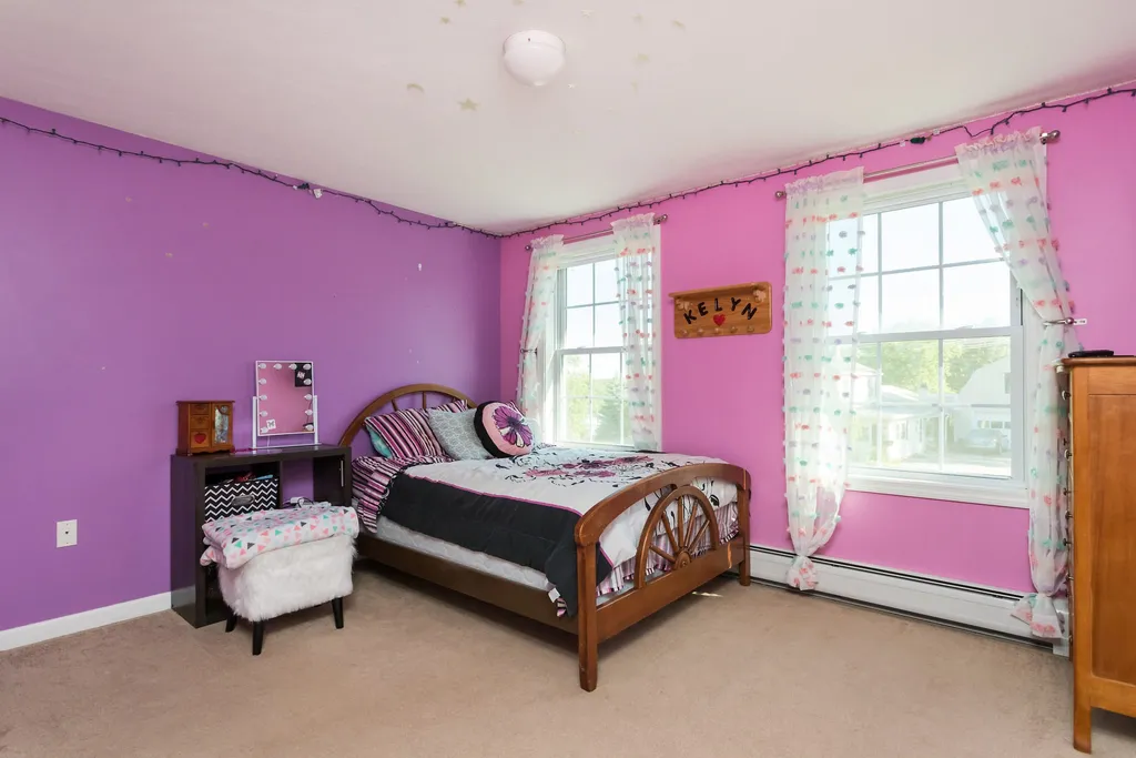 12 Beauview Street Rochester NH 03867