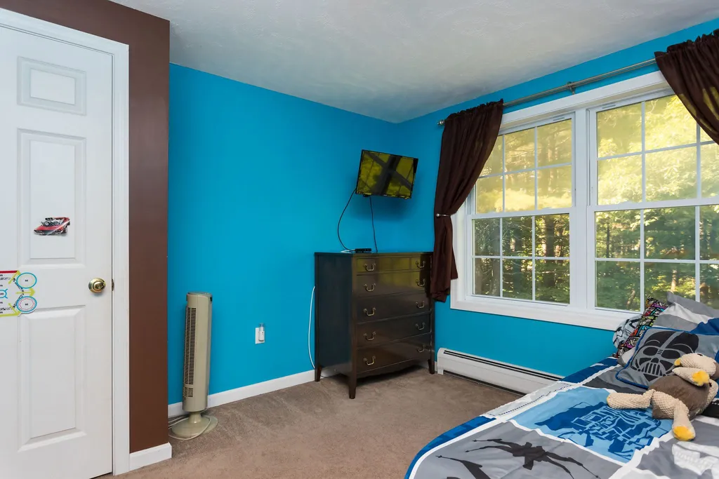 12 Beauview Street Rochester NH 03867