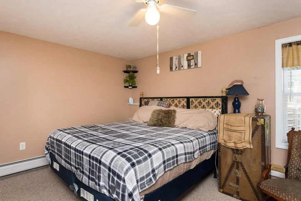 12 Beauview Street Rochester NH 03867