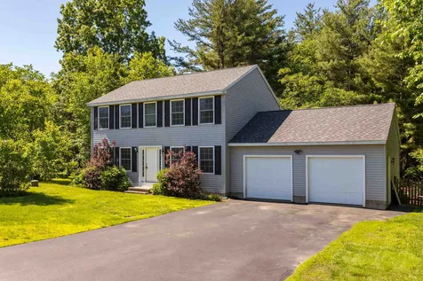 12 Beauview Street Rochester NH 03867