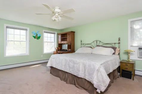 12 Beauview Street Rochester NH 03867