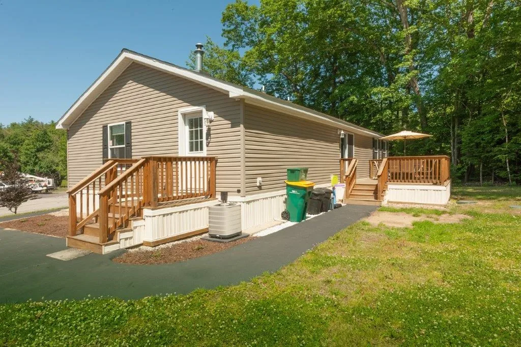 1 Lilac Drive Rochester NH 03867
