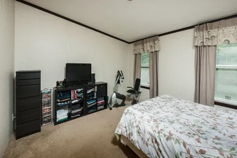 1 Lilac Drive Rochester NH 03867