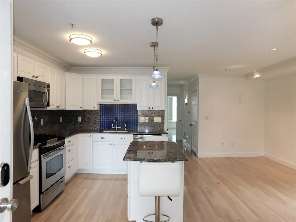 86 Islington Street Portsmouth NH 03801