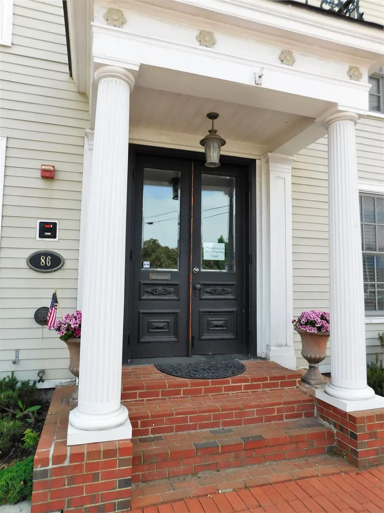 86 Islington Street Portsmouth NH 03801