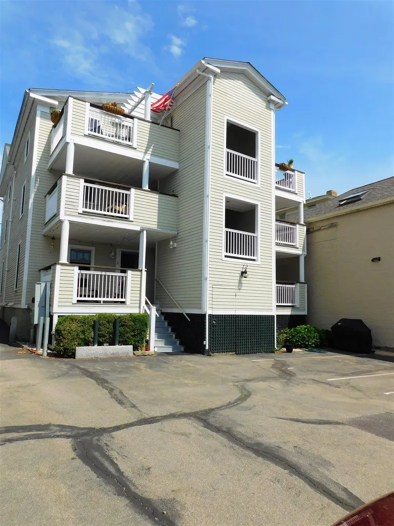 86 Islington Street Portsmouth NH 03801