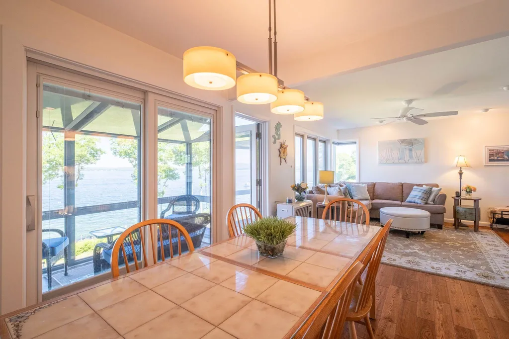 2696 Lake Shore Road Gilford NH 03249
