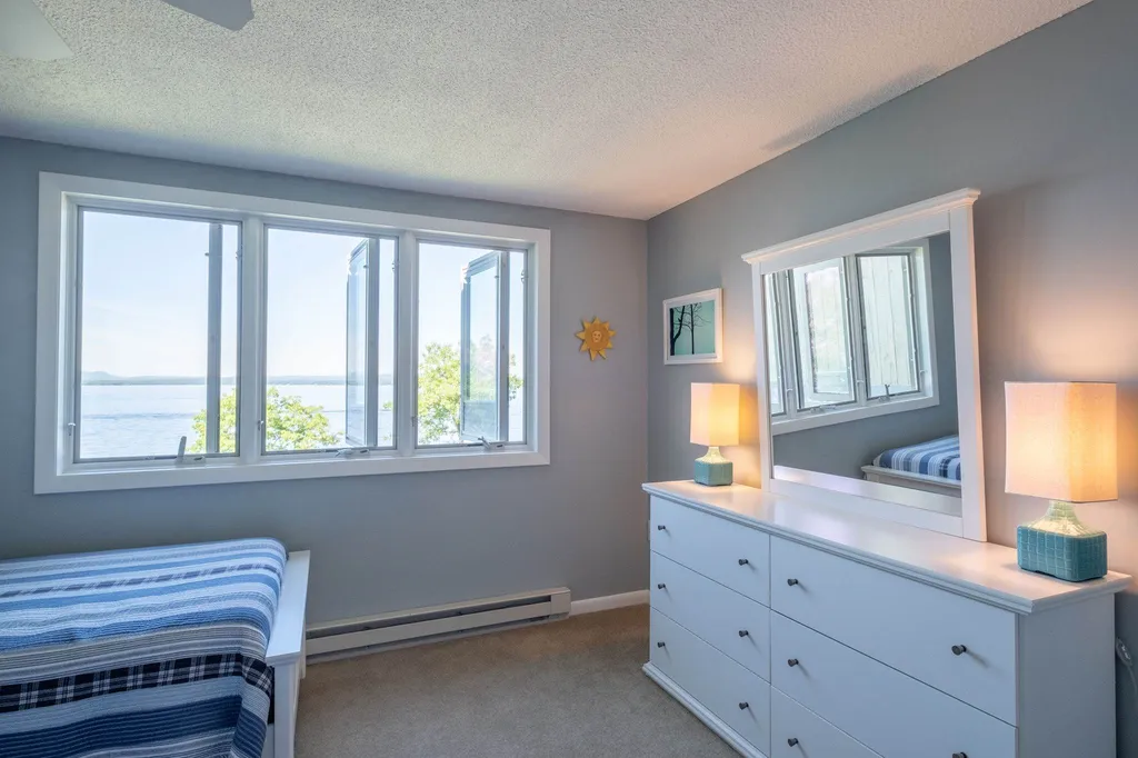 2696 Lake Shore Road Gilford NH 03249