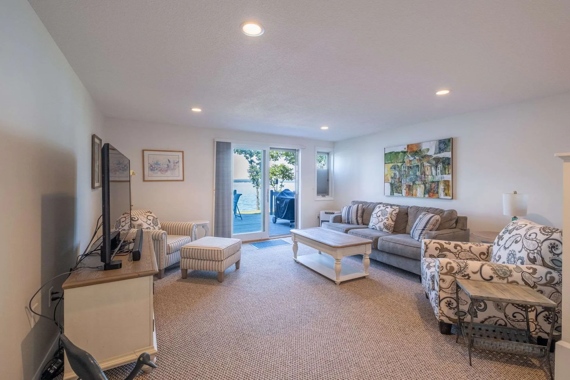 2696 Lake Shore Road Gilford NH 03249