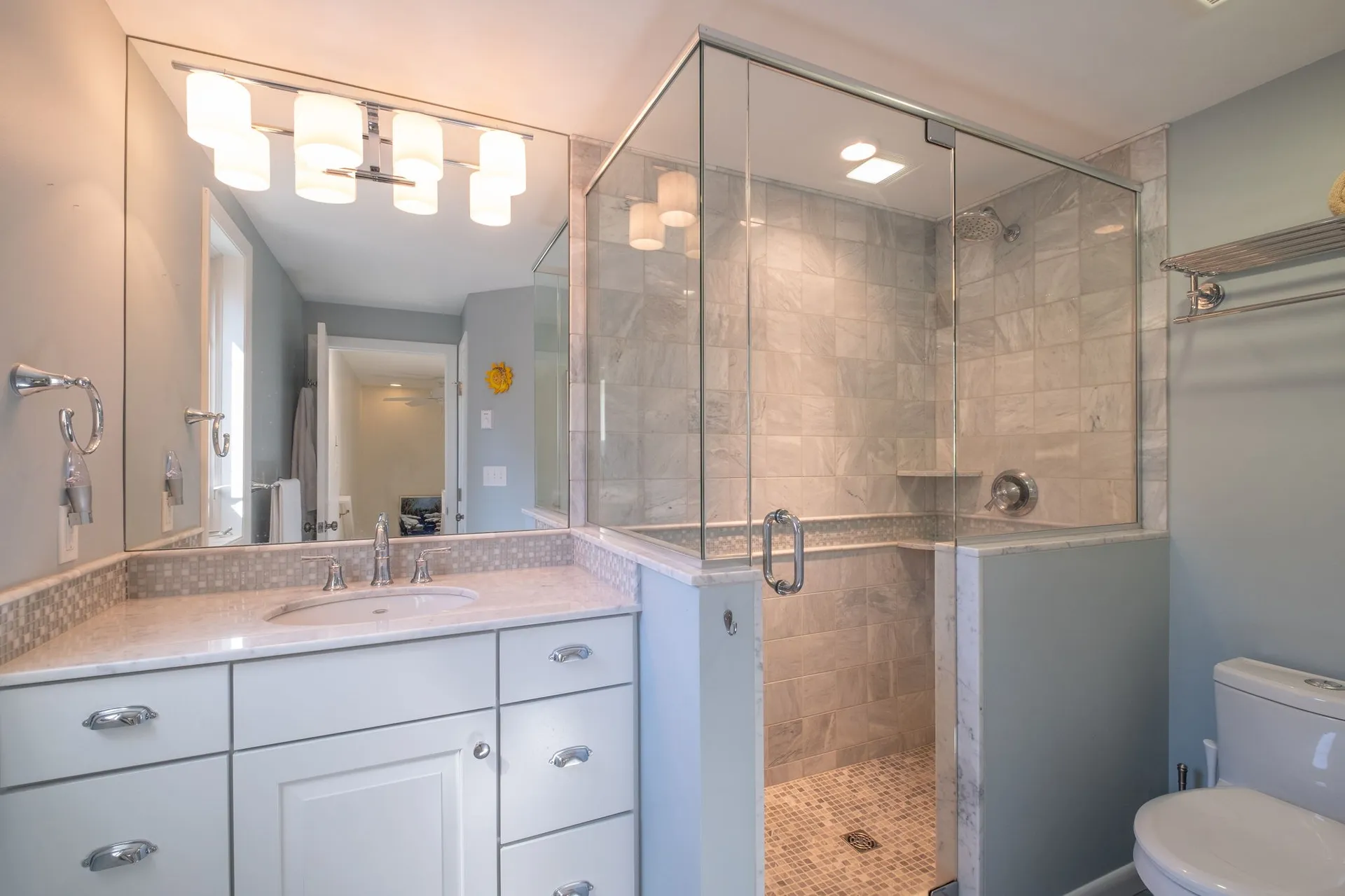 2696 Lake Shore Road Gilford NH 03249
