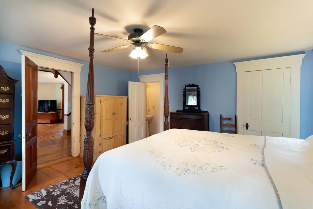 47 Maple Street Andover NH 03216