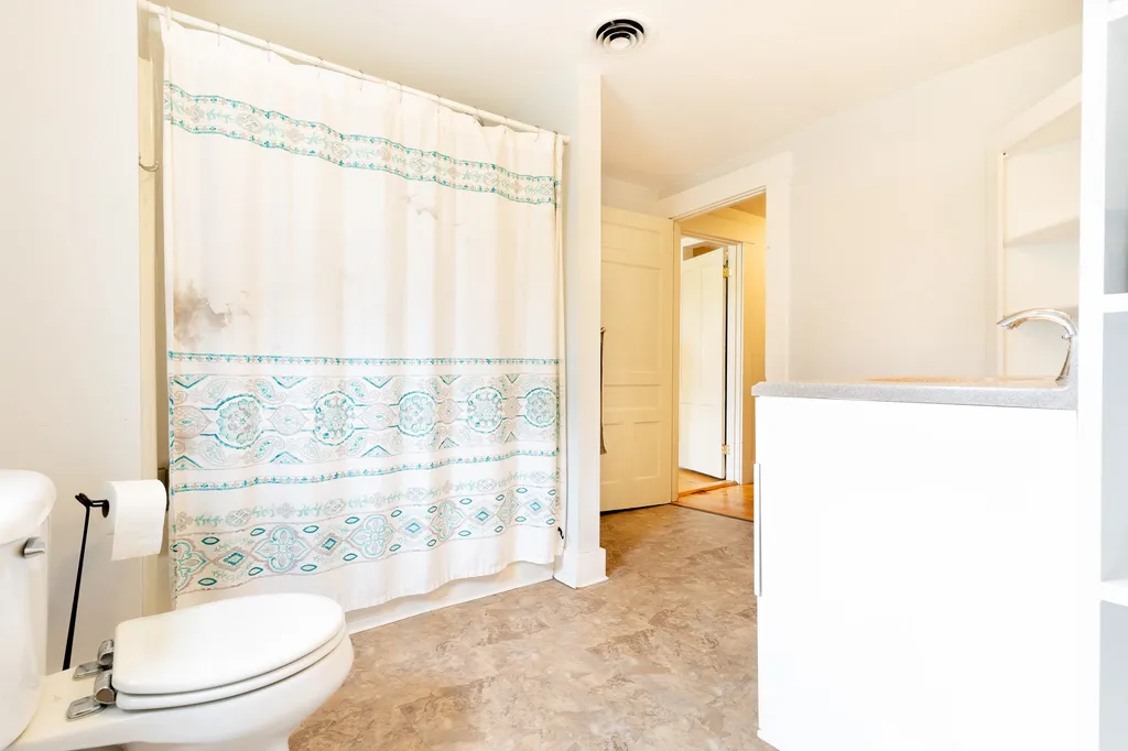 47 Maple Street Andover NH 03216