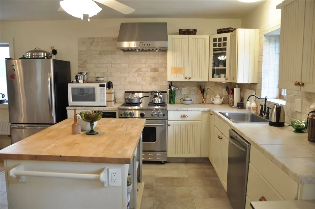 1787 Sperry Road Cornwall VT 05753