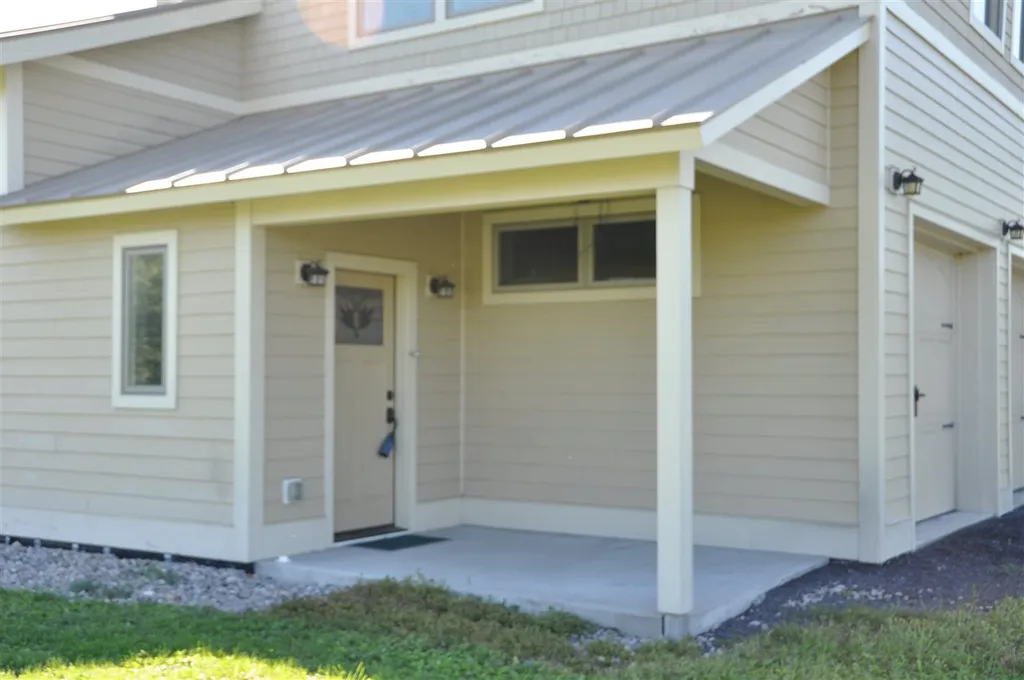 1787 Sperry Road Cornwall VT 05753