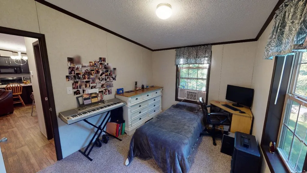 17 Sullivan Drive Allenstown NH 03275