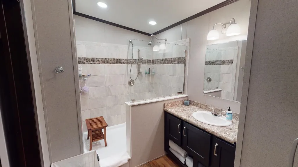 17 Sullivan Drive Allenstown NH 03275