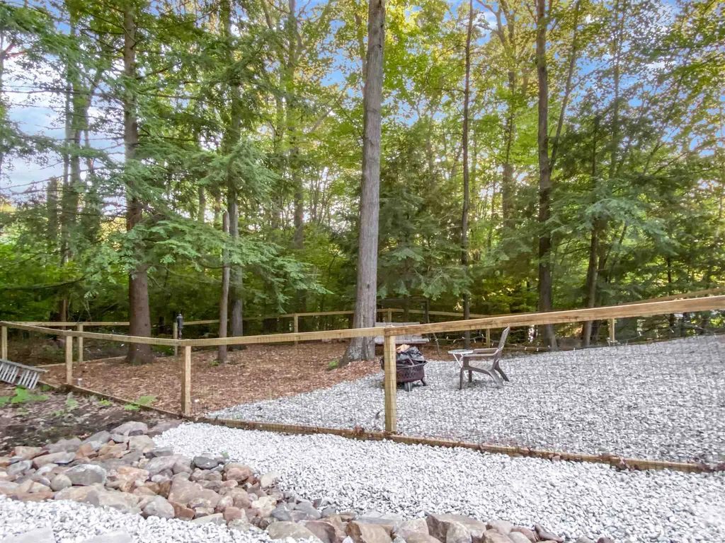 17 Sullivan Drive Allenstown NH 03275