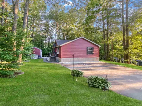 17 Sullivan Drive Allenstown NH 03275