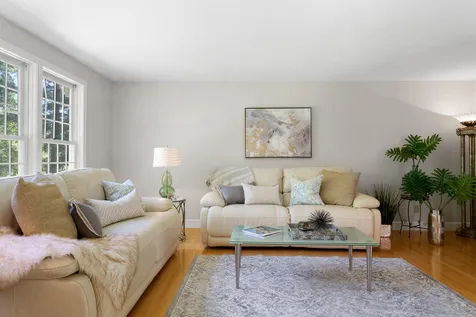 8 Bramley Hill Road Windham NH 03087