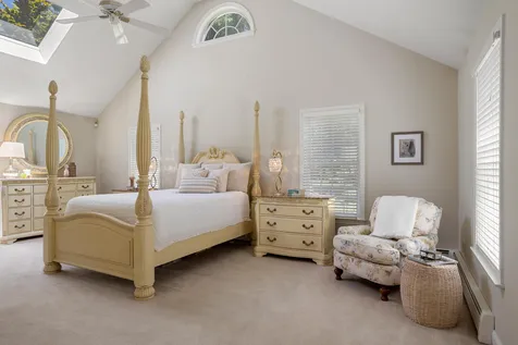 8 Bramley Hill Road Windham NH 03087