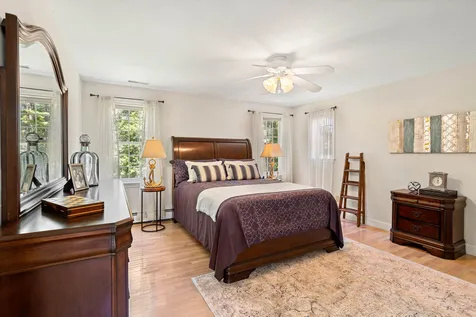 8 Bramley Hill Road Windham NH 03087
