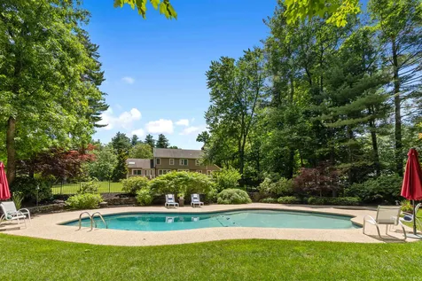 8 Bramley Hill Road Windham NH 03087