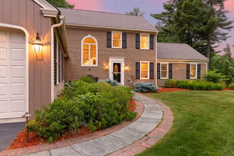 8 Bramley Hill Road Windham NH 03087