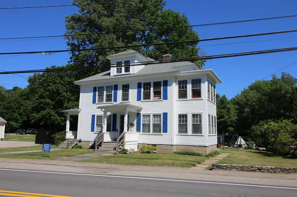 234 High Street Somersworth NH 03878