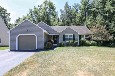 4 Sterling Way Hudson NH 03051