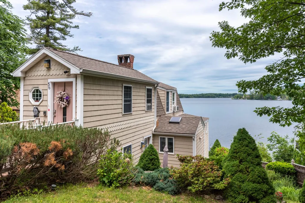 56 South Shore Road Salem NH 03079-1917
