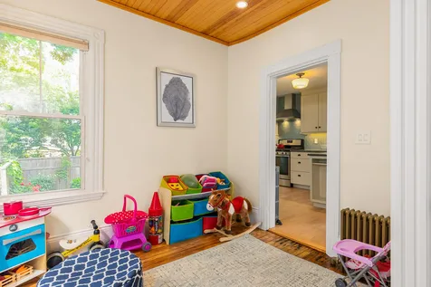 25 Cabot Street Portsmouth NH 03801