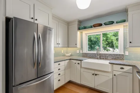 25 Cabot Street Portsmouth NH 03801