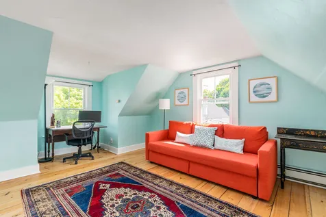 25 Cabot Street Portsmouth NH 03801