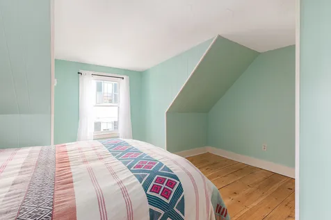 25 Cabot Street Portsmouth NH 03801