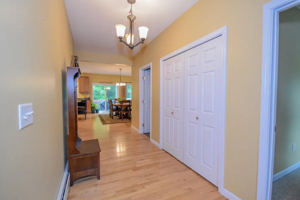 39 Misty Lane Rochester NH 03839