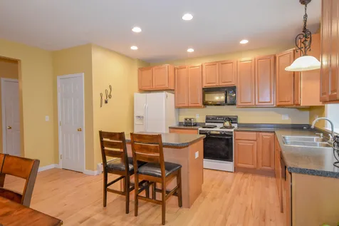 39 Misty Lane Rochester NH 03839