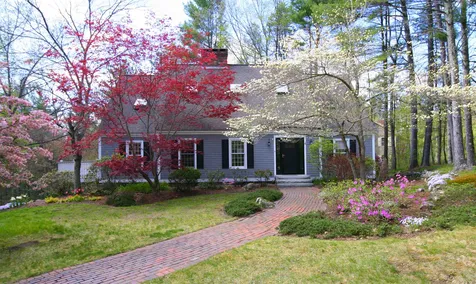 85 Stowell Road Bedford NH 03110