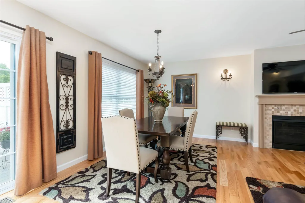 48 Bay Hollow Lane Colchester VT 05446