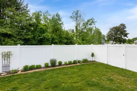 48 Bay Hollow Lane Colchester VT 05446