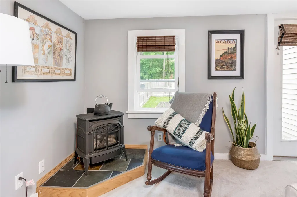 149 West Allen Street Winooski VT 05404