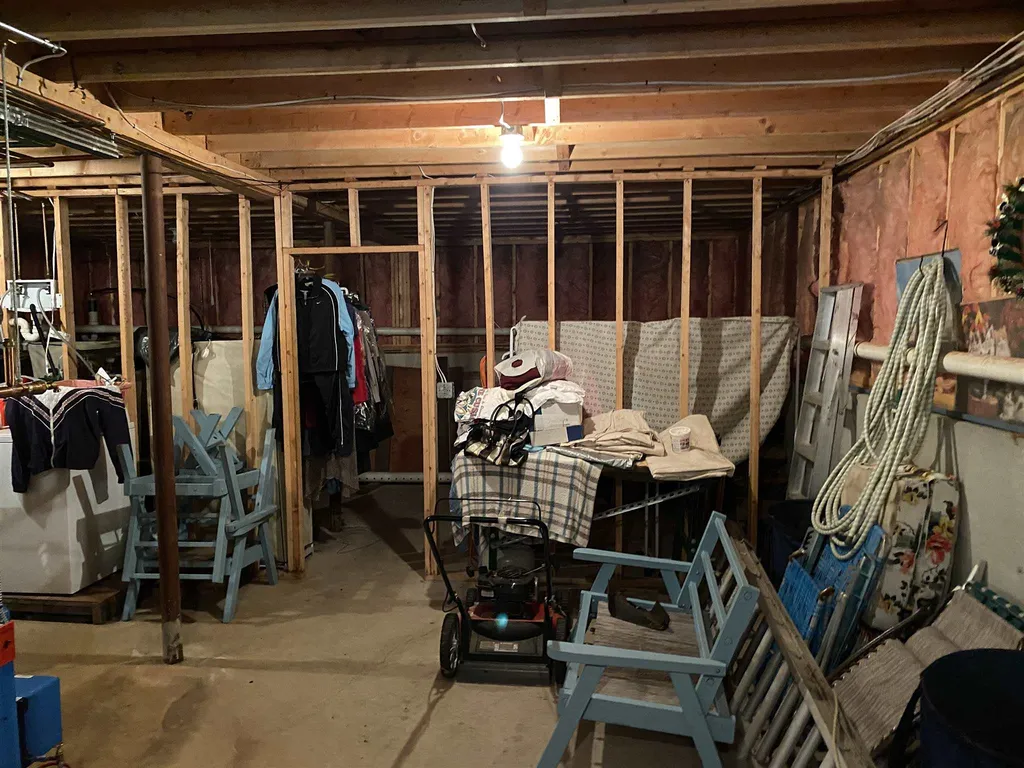 10 Elaine Road Middleton NH 03887
