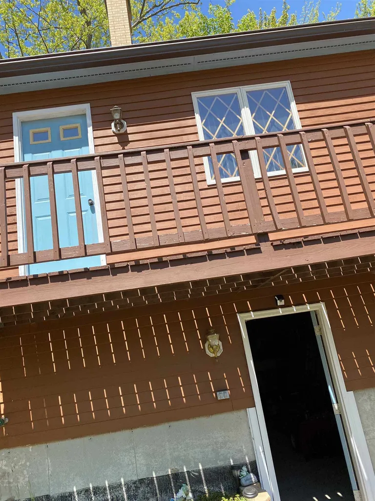 10 Elaine Road Middleton NH 03887