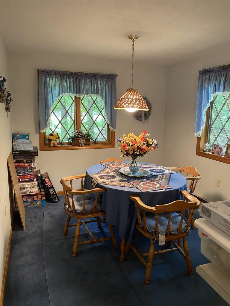 10 Elaine Road Middleton NH 03887