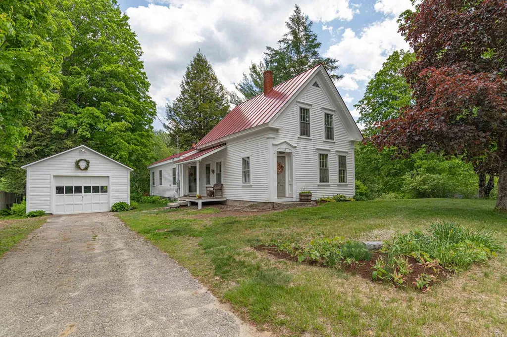 18 Church Place Wilmot NH 03287