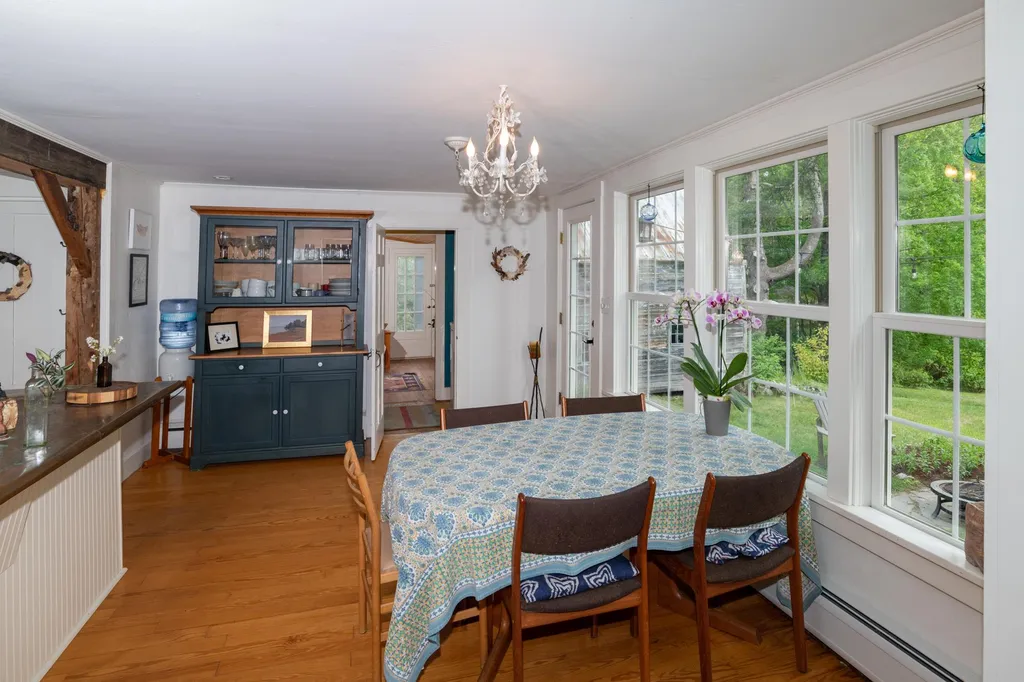 18 Church Place Wilmot NH 03287