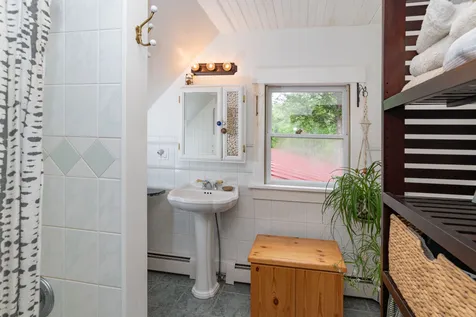 18 Church Place Wilmot NH 03287